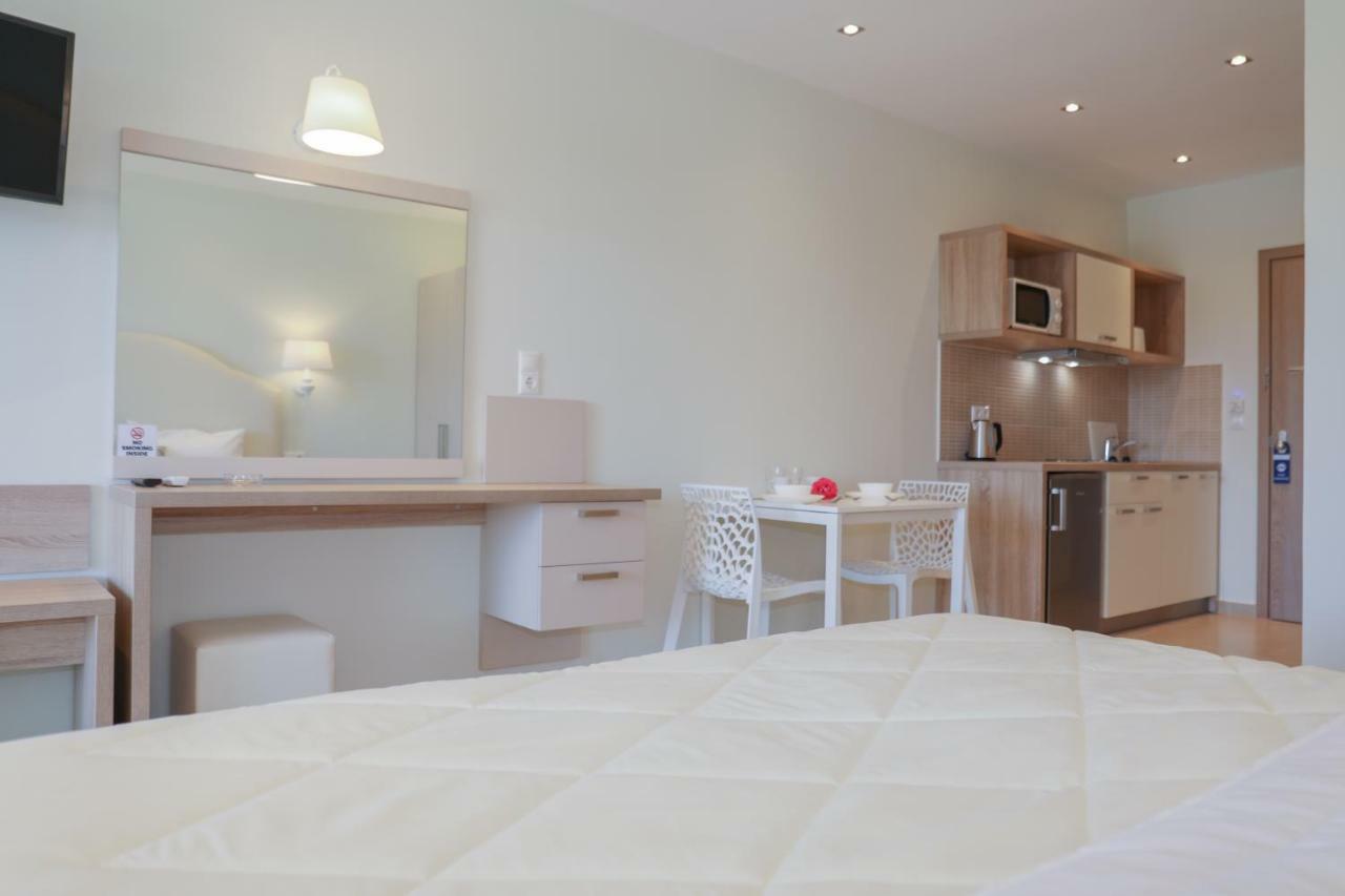 Skiathos Premier Troulos Ngoại thất bức ảnh